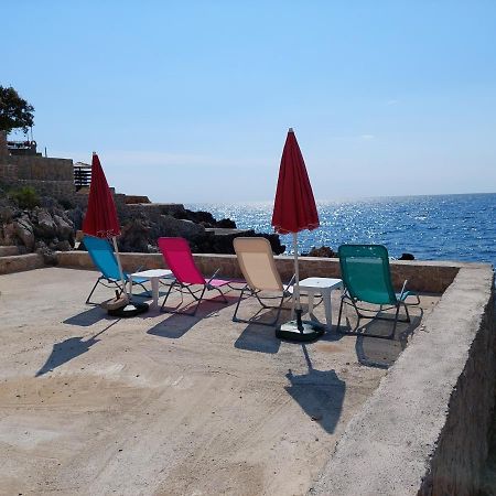 Beach Apartment With Beach Chairs N.1 Utjeha Bagian luar foto