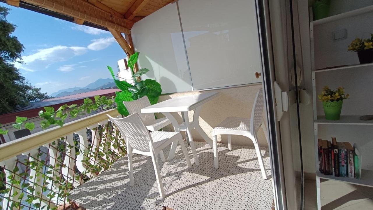 Beach Apartment With Beach Chairs N.1 Utjeha Bagian luar foto